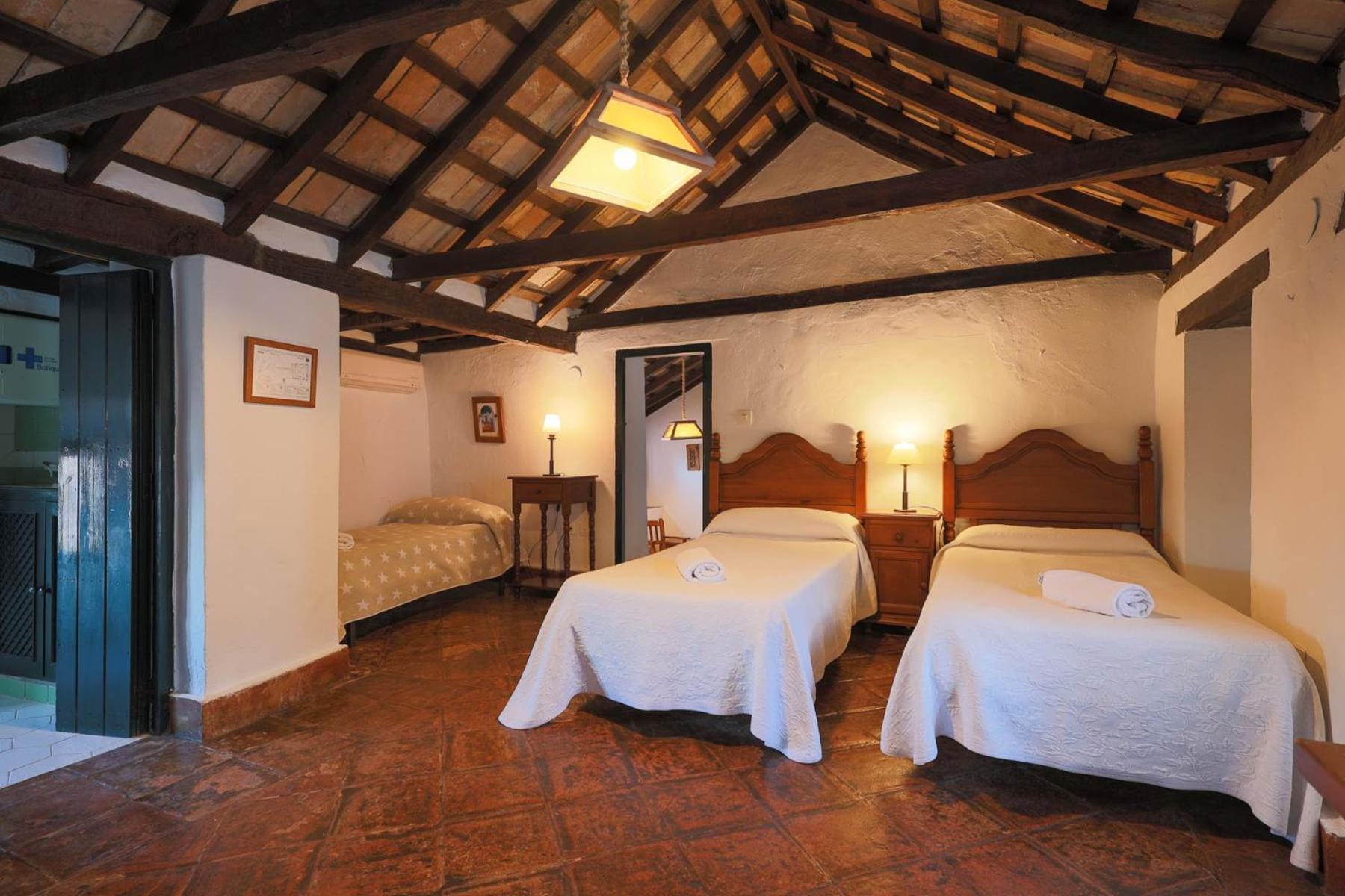 Casas Rurales Tugasa Castillo De Castellar Кастельяр-Де-Ла-Фронтера Экстерьер фото